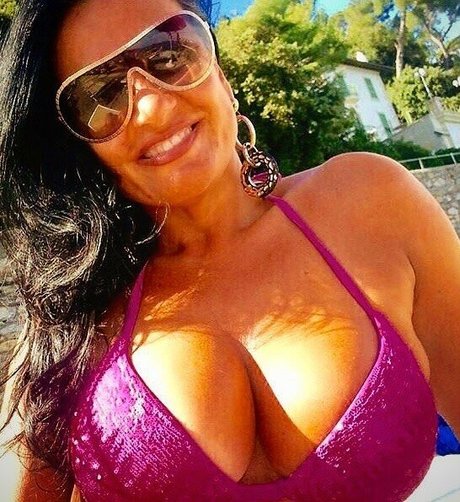 Angela Cavagna