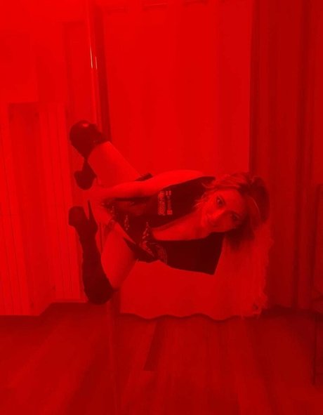 Naken läckt OnlyFans-bild av Luciafernandez