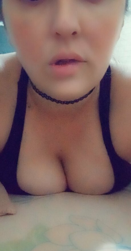 Naken läckt OnlyFans-bild av Danavogg