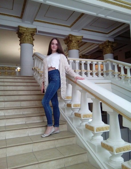 Обнаженная фотография утечки OnlyFans от Sladkislivki