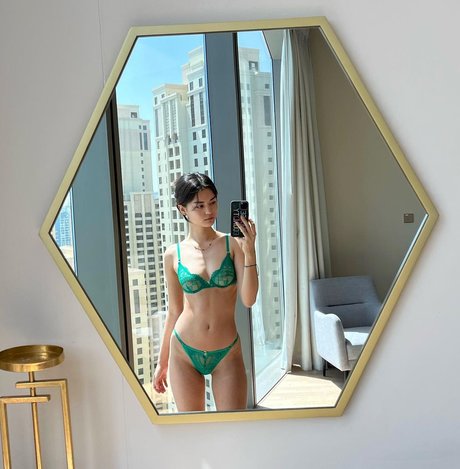 Nahá fotka uniklých OnlyFans od Elleerasmuss
