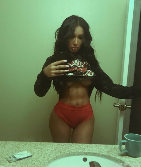 Amiamileyxxx