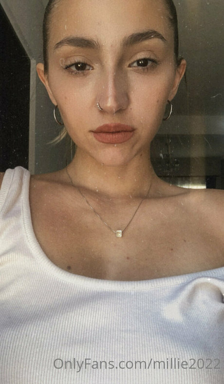 Confidantsarah