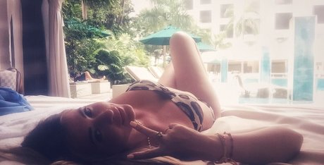 Anna Ilyasova OnlyFansリークヌード写真