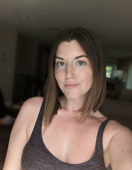 Alasti lekkinud OnlyFans-i pilt Kayla Summer