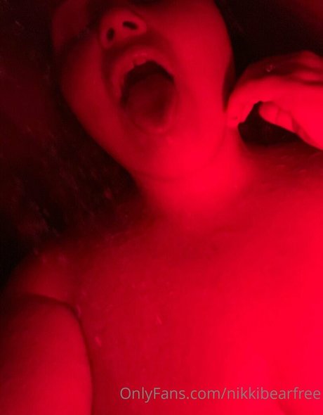 Nahá fotka uniklých OnlyFans od Nikkibearfree