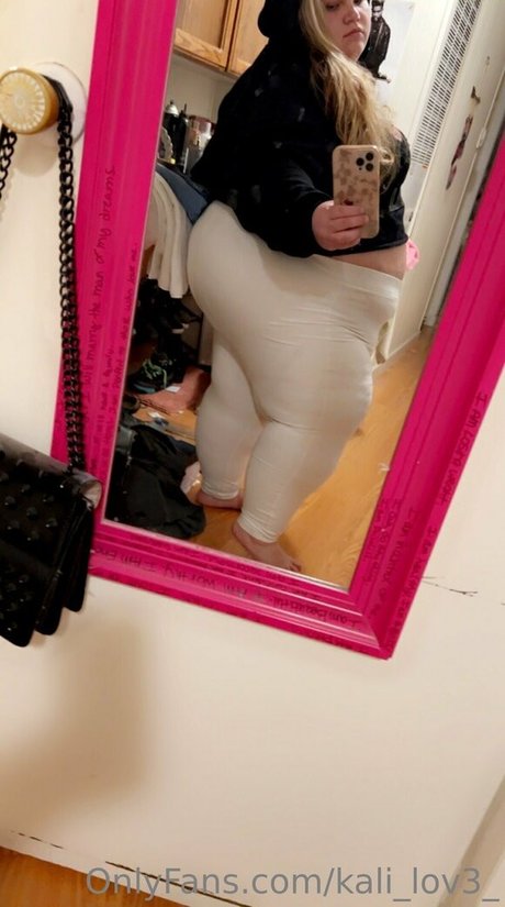 Photo nue de fuite OnlyFans de Kalilov3