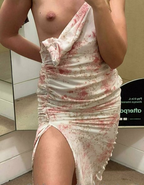 Thedoctorhotwife