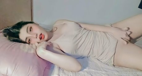 Naken lekkede OnlyFans-bilde av Yuumeilyn