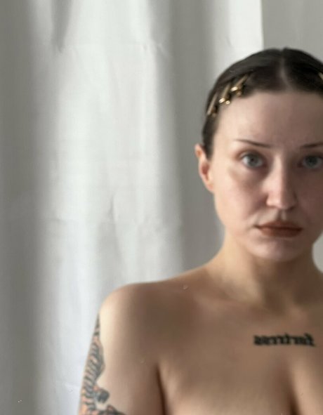 Nahá fotka uniklých OnlyFans od Yyentaa