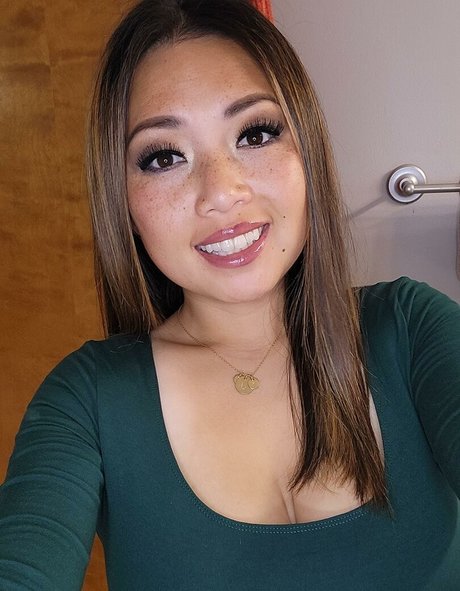 Jee Yung OnlyFans