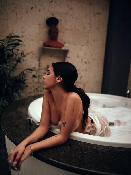 Nahá fotka uniklých OnlyFans od Susy Towerssusy