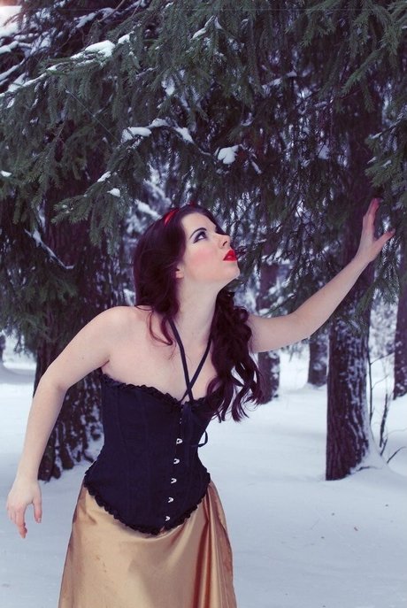 Anastasya Zelenova