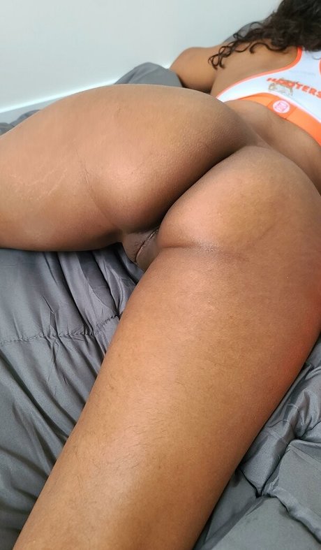 Foto nua vazada do OnlyFans de Mochamamacita