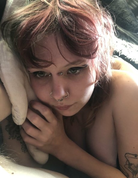 Sentientwaifu