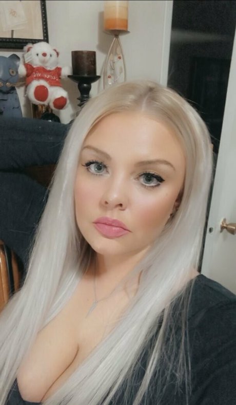 Curvaceousbarbie
