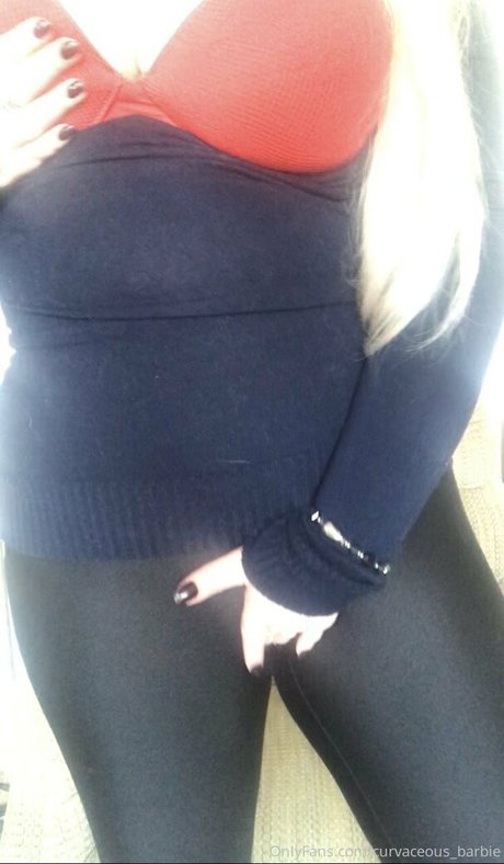 Curvaceousbarbie