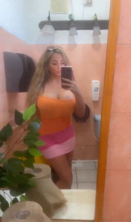 Nahá fotka uniklých OnlyFans od Jessicaannelle