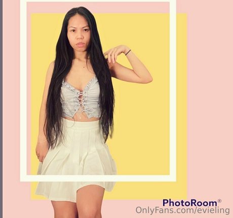 Evieling  nude leaked OnlyFans photo
