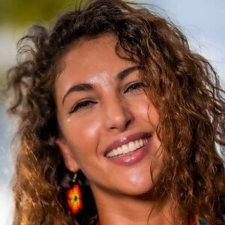 Ana Lucia Silva