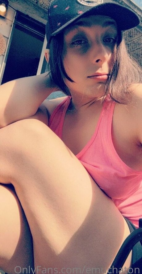 Nahá fotka uniklých OnlyFans od Emuchaton