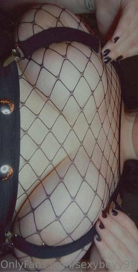 Sexyboyy99