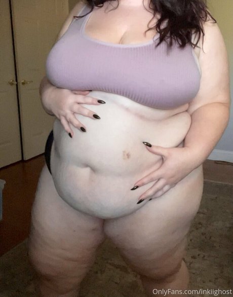 Nahá fotka uniklých OnlyFans od Inkiighost