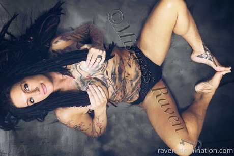 Immistressraven
