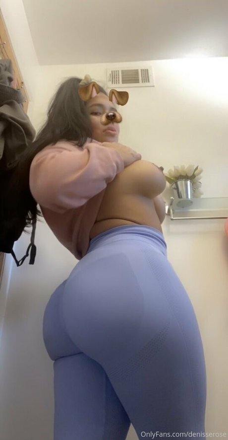 Naken lekkede OnlyFans-bilde av Denisserose