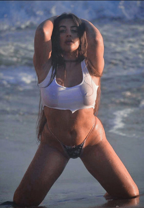 Nikiamarshalll  nude leaked OnlyFans photo