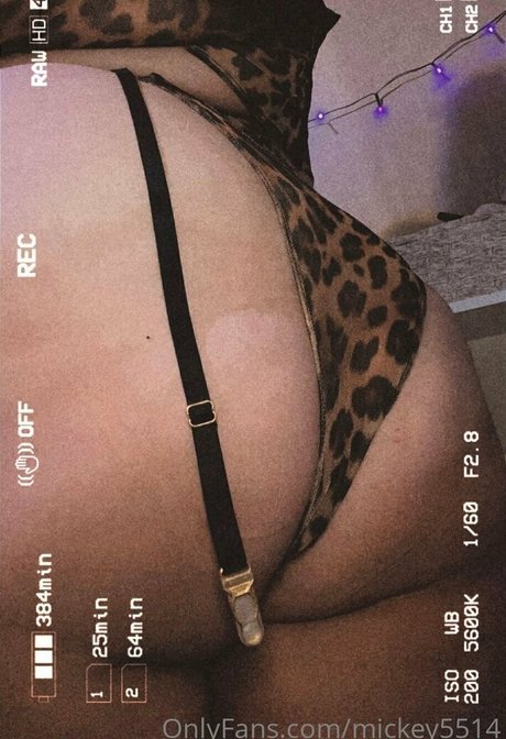 Nacktes geleaktes OnlyFans-Foto von Mickey55