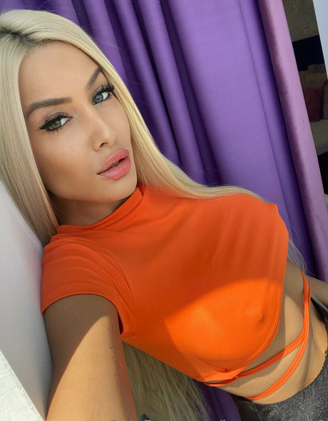Laurengrey18