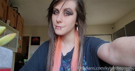 Kylohthepsycho OnlyFansリークヌード写真