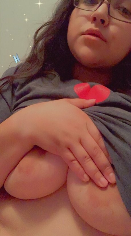 Nahá fotka uniklých OnlyFans od Mellowmel20