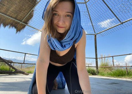 Nahá fotka uniklých OnlyFans od Therealninjagirl