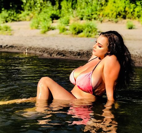 Naken lekkede OnlyFans-bilde av Jenicca