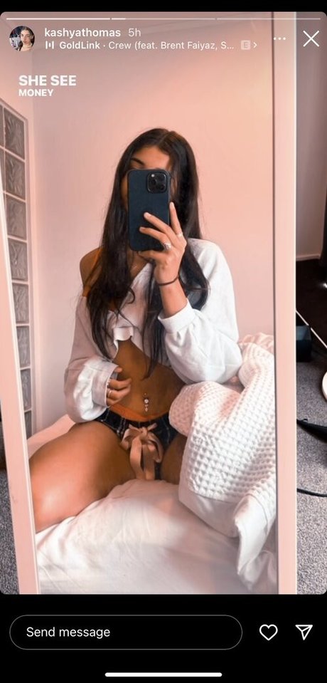 Nacktes geleaktes OnlyFans-Foto von Kashya Thomas