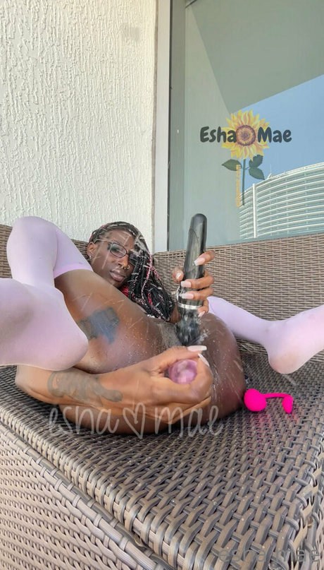 Foto di nudo di fuga di OnlyFans di Realeshamae