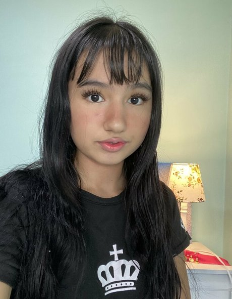 Ooficialanie OnlyFansリークヌード写真