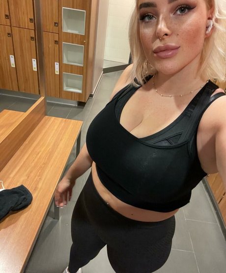 Sarah Neuhaus