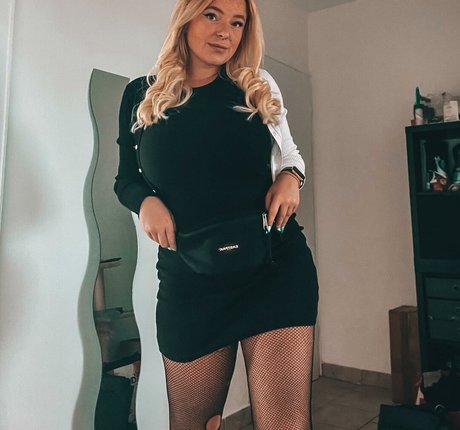 Sarah Neuhaus
