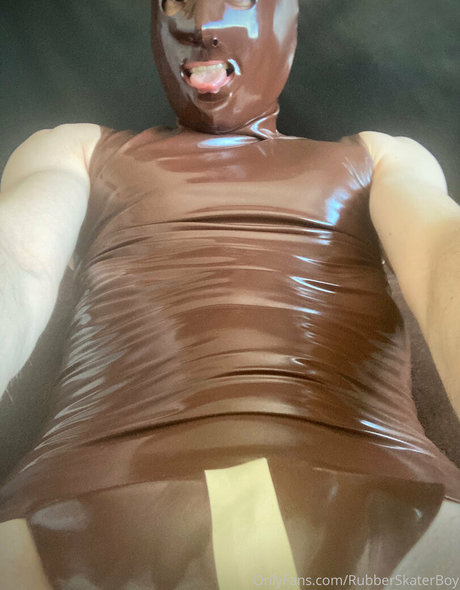Rubberskaterboy