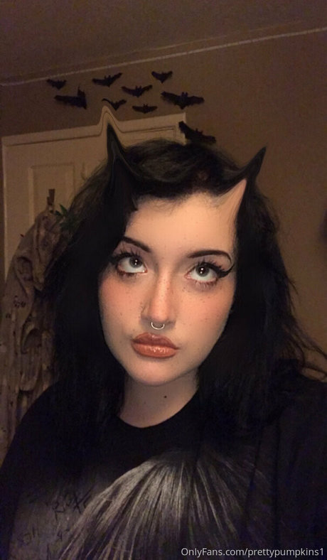 Naken lekkede OnlyFans-bilde av Prettypumpkins1
