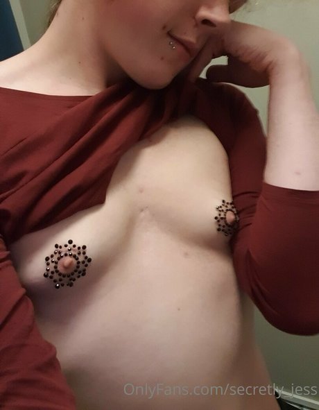 Secretlyjess  nude leaked OnlyFans photo