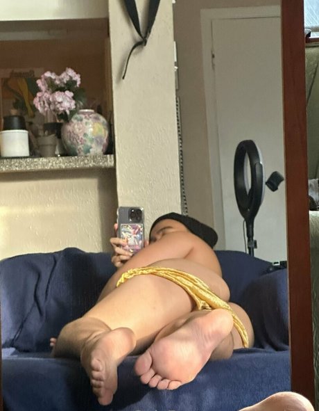 Foto di nudo di fuga di OnlyFans di Neonbara