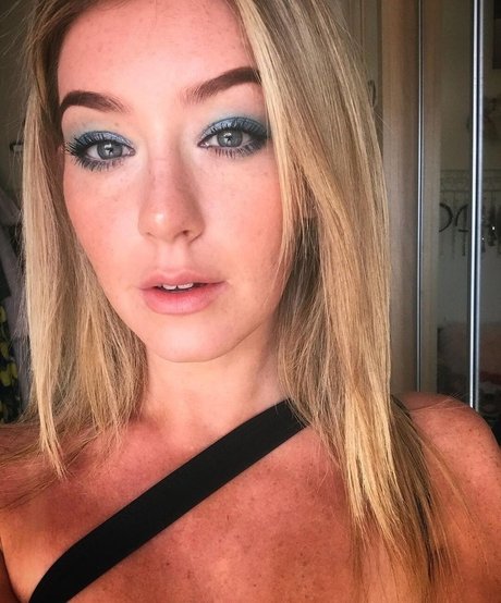 Creative Calm Asmr  nude leaked OnlyFans photo