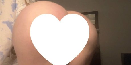 Bootybyshel2 OnlyFans 유출 누드 사진