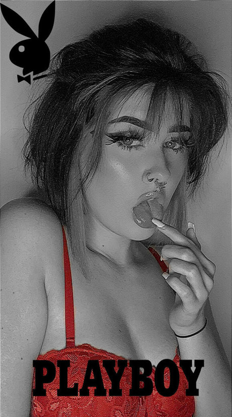 Naken lekkede OnlyFans-bilde av Peachybabe001