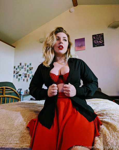 Dancingkitten
