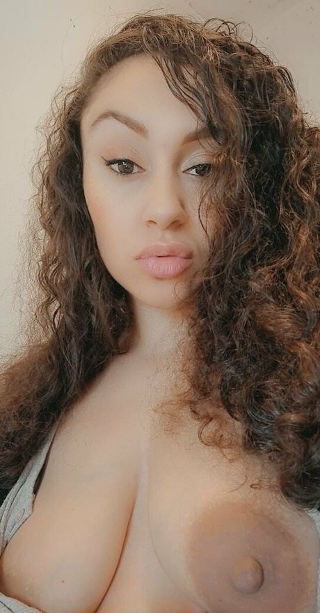 Naken läckt OnlyFans-bild av Xprettyx20
